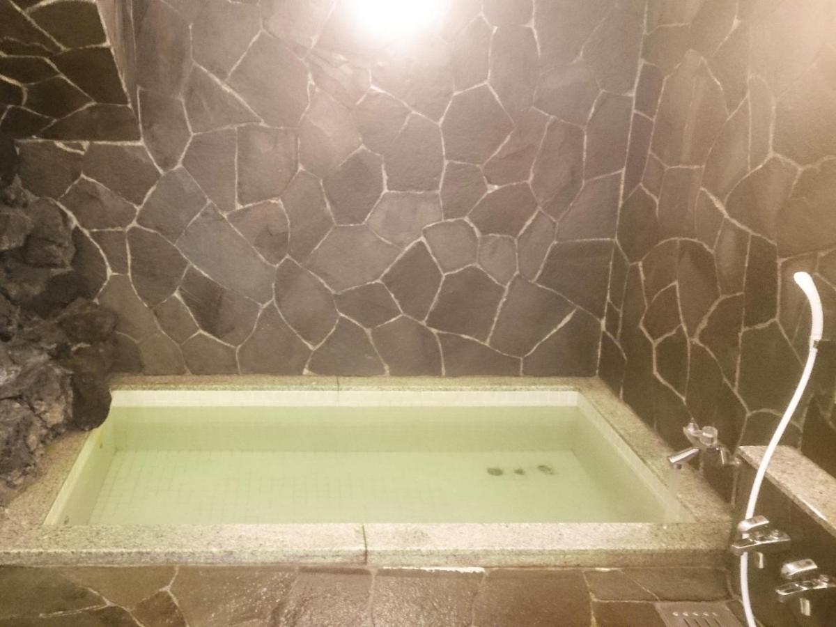 Hotel Madam Mirei อิยามะ ภายนอก รูปภาพ